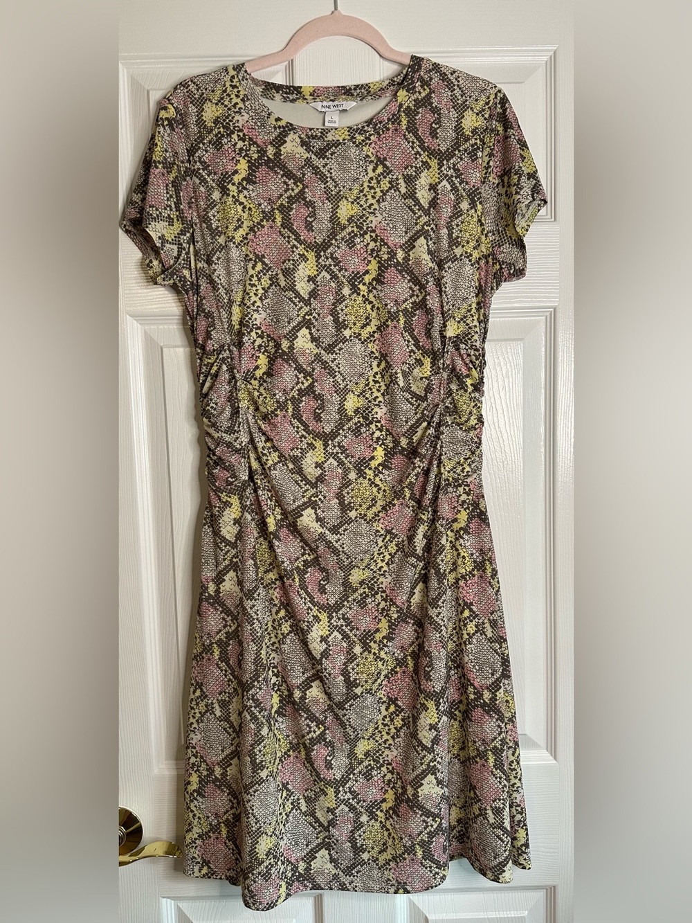 Nine West Pink, Yellow & Brown Snake-Print Short Sleeve Dress